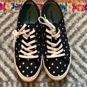 Brand New! Seavees Black/Silver PolkaDot Sneakers